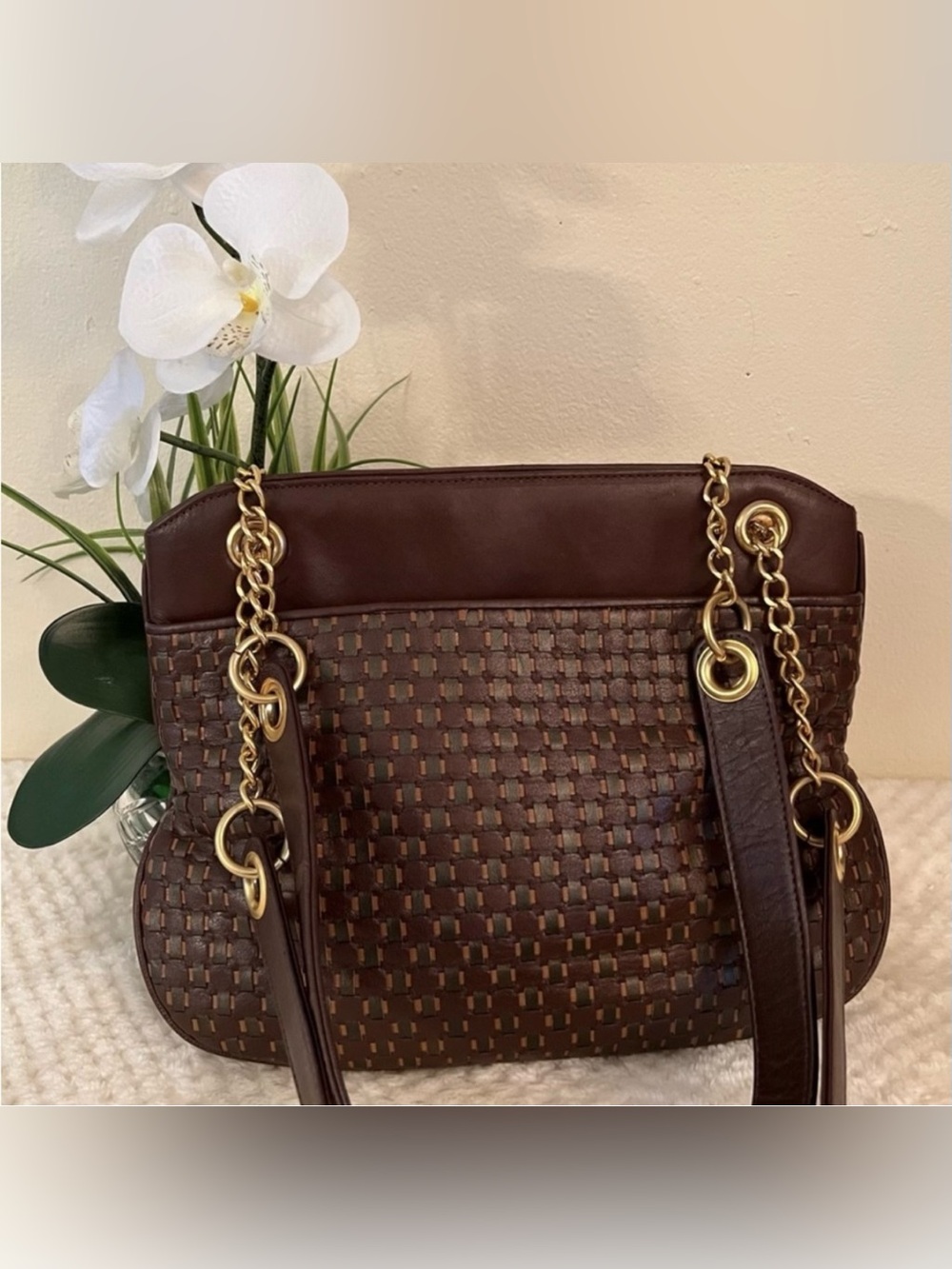🩷 Vintage Oleg
Cassini woven leather purse vintage💚🩷💚